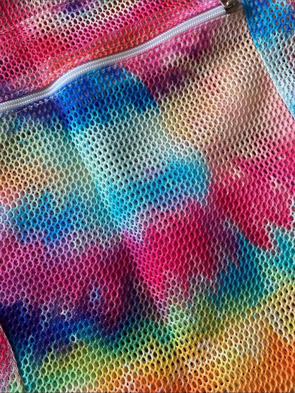 Tie-Dye Pink Multicolor Mesh Drawstring Backpack - Picture 3 of 5